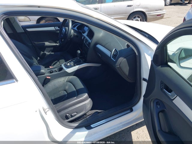 2011 AUDI A4 WAUEFAFLXBN050161 Photo 4