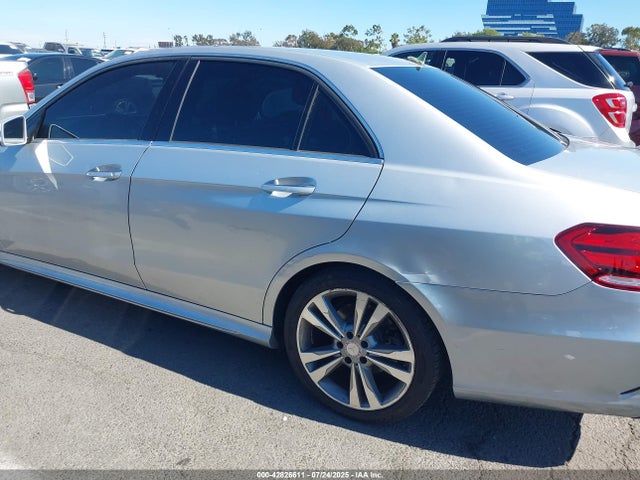WDDHF5KB6EA986221 Mercedes-Benz 2014