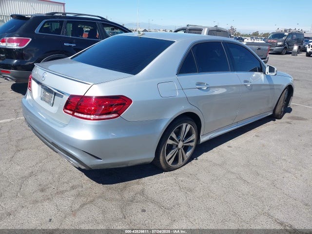 WDDHF5KB6EA986221 Mercedes-Benz 2014