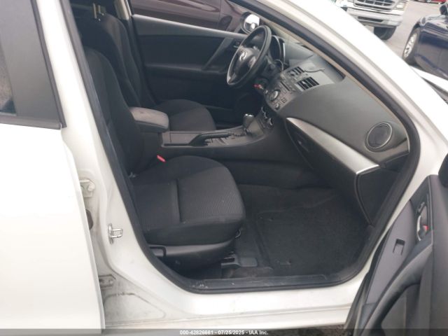2013 MAZDA MAZDA3 JM1BL1UP4D1735173 Photo 4