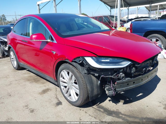 2017 TESLA MODEL X 5YJXCBE2XHF040417 Photo 0
