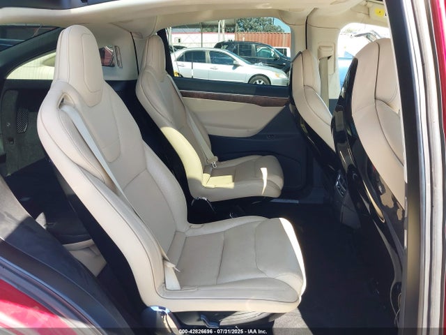 2017 TESLA MODEL X 5YJXCBE2XHF040417 Photo 7