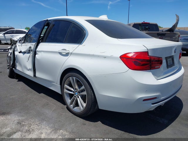 WBA8B9G32HNU55297 BMW 330I