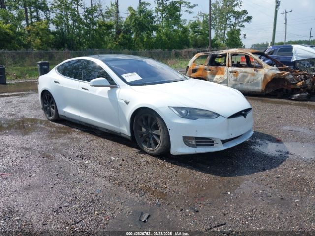 2014 TESLA MODEL S 5YJSA1H1XEFP40611