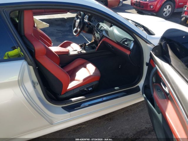 2017 BMW M4 WBS3R9C55HK709448 Photo 4