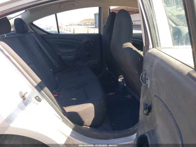 3N1CN7AP4HL872251 Nissan 2017