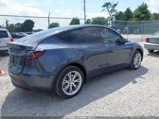 2023 TESLA MODEL Y 7SAYGDEE7PA156445 Photo 3