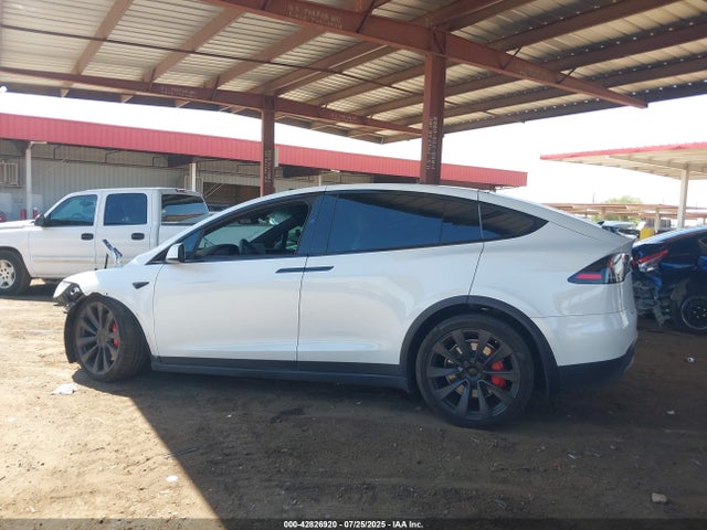 Tesla 2023 2023 7SAXCBE61PF404602 Image 15