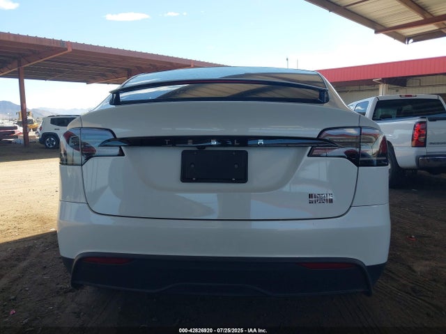 Tesla 2023 2023 7SAXCBE61PF404602 Image 17