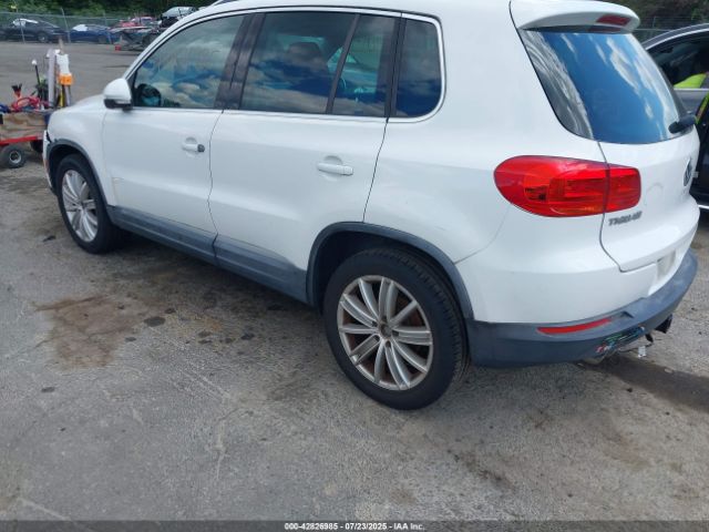 2012 VOLKSWAGEN TIGUAN WVGAV7AX0CW566151 Photo 2