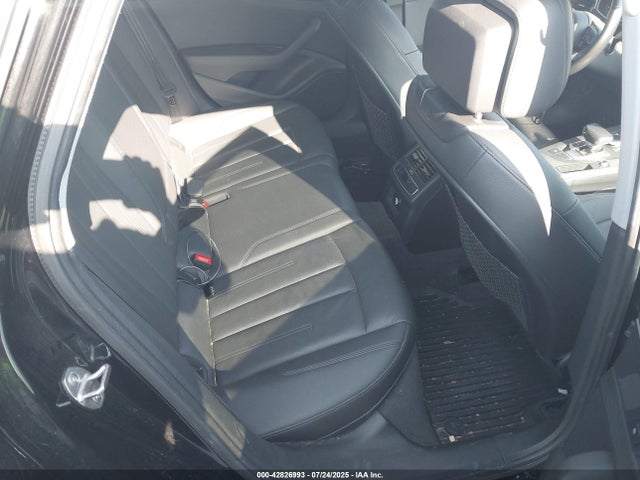 2017 AUDI A4 WAUKMAF41HN039401 Photo 7