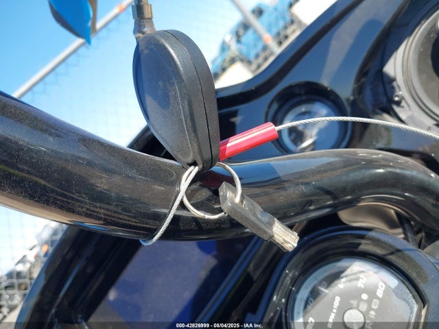 2022 HARLEY-DAVIDSON FLTRK 1HD1KZF14NB666291 Photo 10