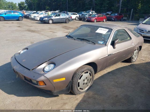 1983 PORSCHE 928 WP0JB0924DS860691 Photo 1