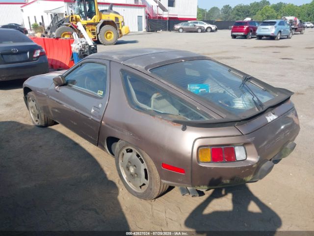 1983 PORSCHE 928 WP0JB0924DS860691 Photo 2