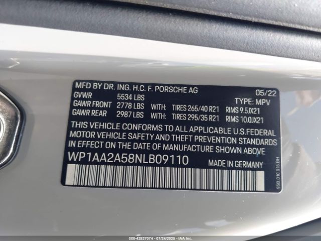 2022 PORSCHE MACAN WP1AA2A58NLB09110 Photo 8