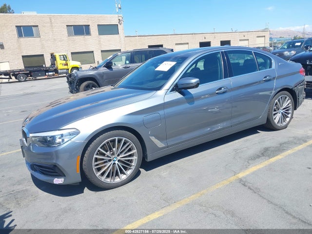 WBAJA9C54KB391851 BMW 2019