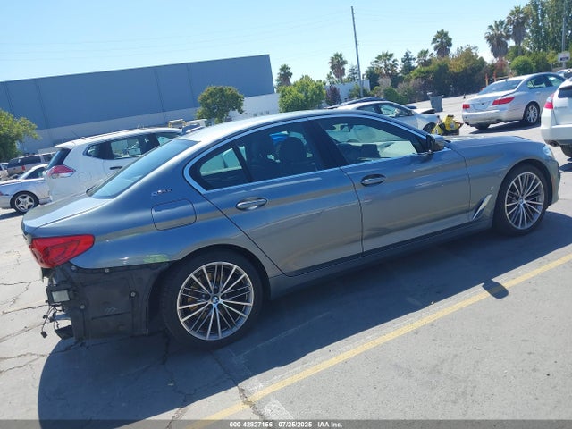 WBAJA9C54KB391851 BMW 2019