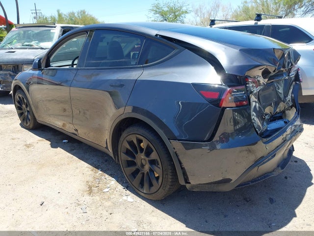 2024 TESLA MODEL Y 7SAYGAEE4RF991794 Photo 2