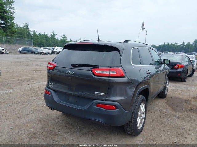 1C4PJMCB7GW130591 Jeep 2016