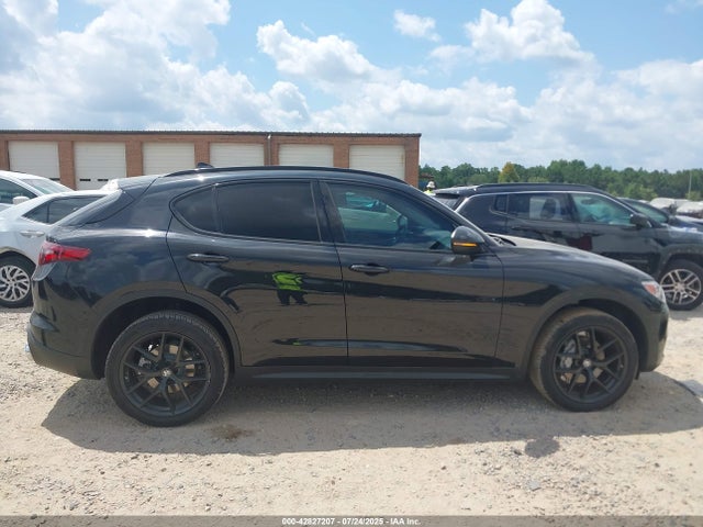 Alfa Romeo Stelvio 2021 ZASPAJAN0M7D16613 Image 13