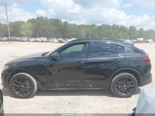 Alfa Romeo Stelvio 2021 ZASPAJAN0M7D16613 Image 14