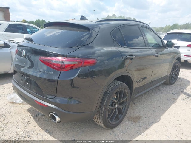 Alfa Romeo Stelvio 2021 ZASPAJAN0M7D16613 Image 4