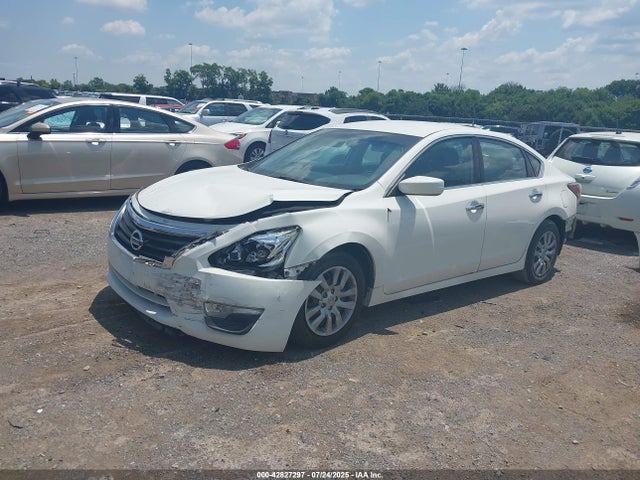 1N4AL3AP9FC296710 Nissan 2015