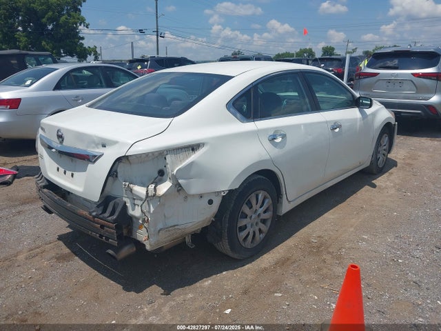 1N4AL3AP9FC296710 Nissan 2015