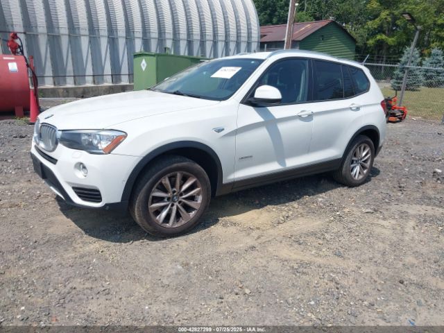 2017 BMW X3 5UXWX9C36H0W72185 Photo 1