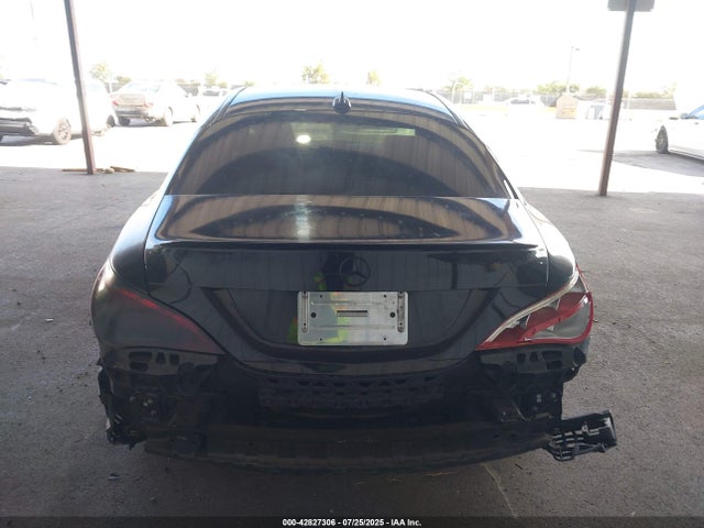 Mercedes-Benz m270 2018 WDDSJ4EB9JN521929 Image 16