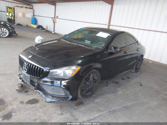 Mercedes-Benz m270 2018 WDDSJ4EB9JN521929 Image 2