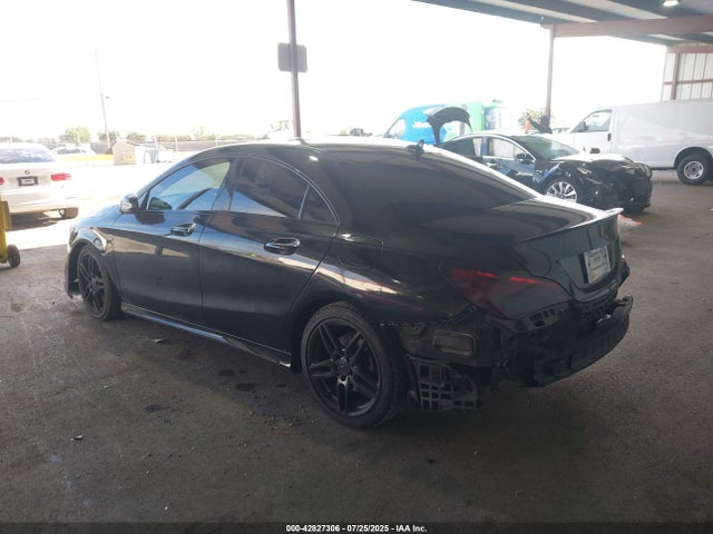 Mercedes-Benz m270 2018 WDDSJ4EB9JN521929 Image 3