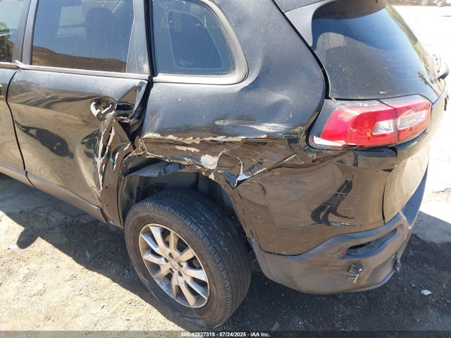 1C4PJLAB3FW547282 Jeep 2015