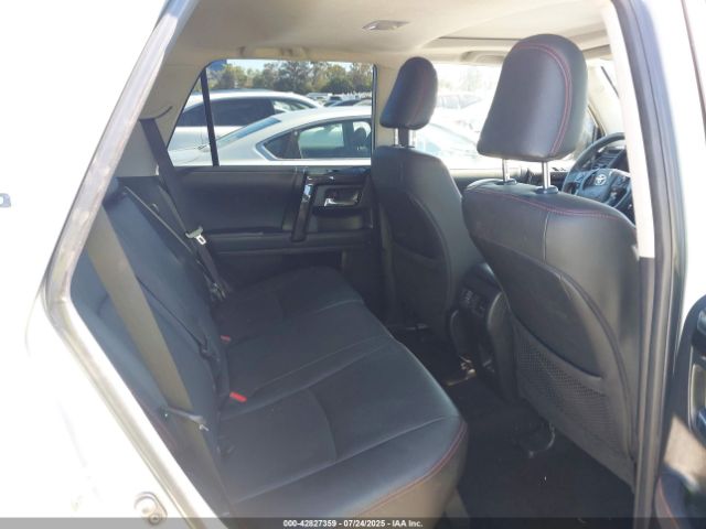 2024 TOYOTA 4RUNNER JTERU5JR2R6273548 Photo 7