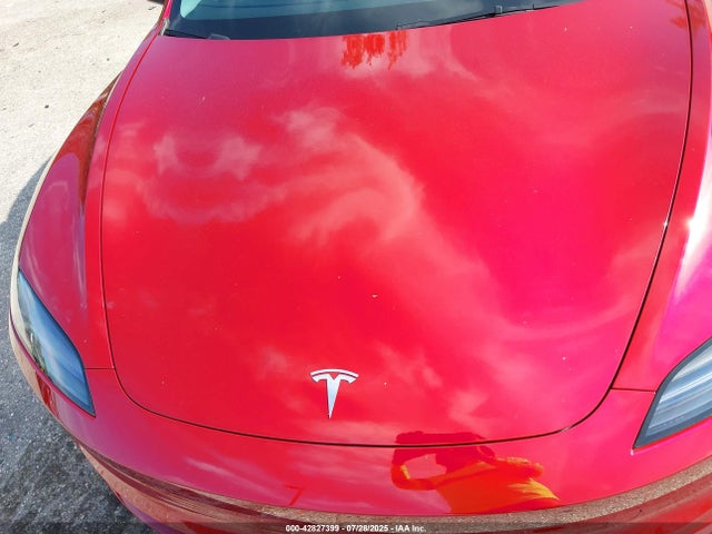 2025 TESLA MODEL 3 5YJ3E1EA8SF901496 Photo 9