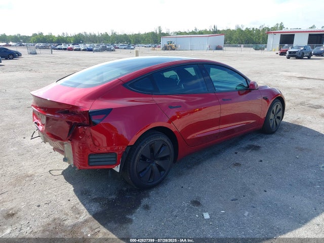 2025 TESLA MODEL 3 5YJ3E1EA8SF901496 Photo 3