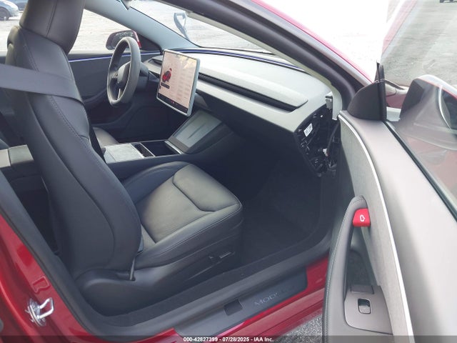 2025 TESLA MODEL 3 5YJ3E1EA8SF901496 Photo 4