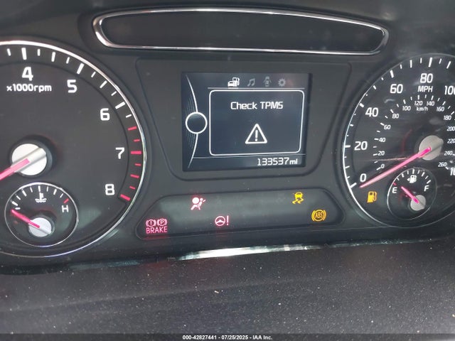 5XYPG4A38HG283036 KIA 2017