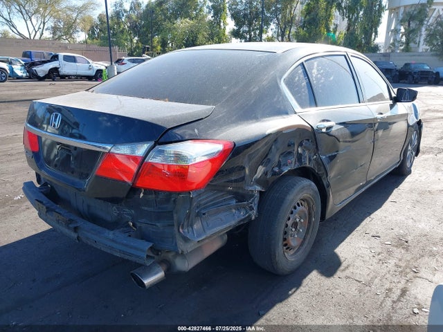 1HGCR2F34EA071575 Honda k24w1