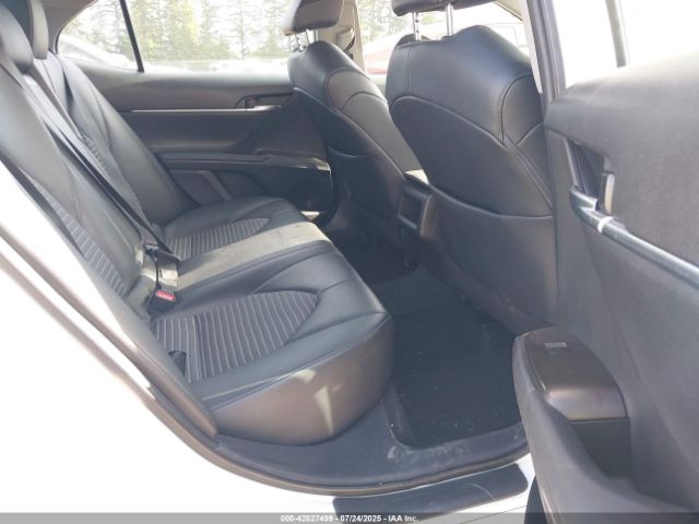 2021 TOYOTA CAMRY 4T1G11AK7MU441717 Photo 7