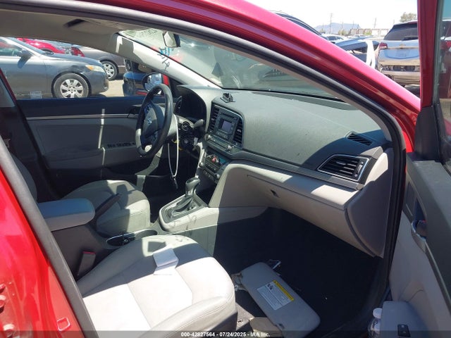 5NPD74LF5HH085310 Hyundai Elantra