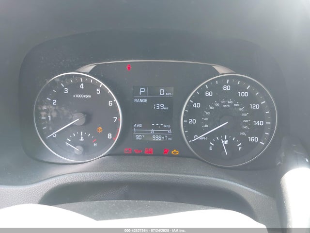 5NPD74LF5HH085310 Hyundai Elantra