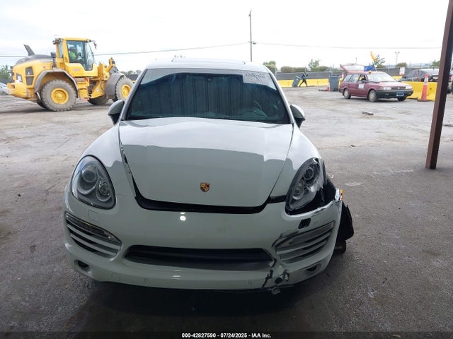 Porsche Cayenne 2014 WP1AA2A27ELA91849 Image 12