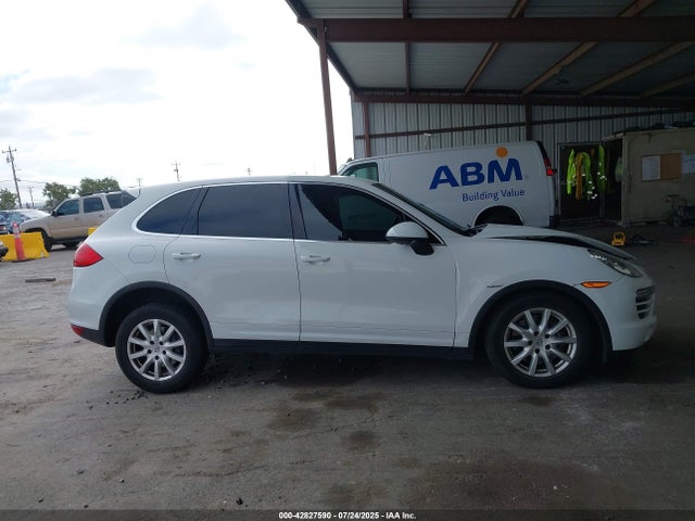 Porsche Cayenne 2014 WP1AA2A27ELA91849 Image 13