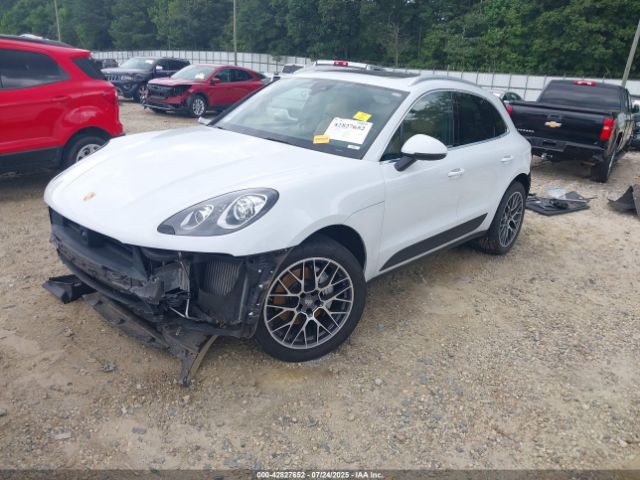2018 PORSCHE MACAN WP1AB2A5XJLB38745 Photo 1