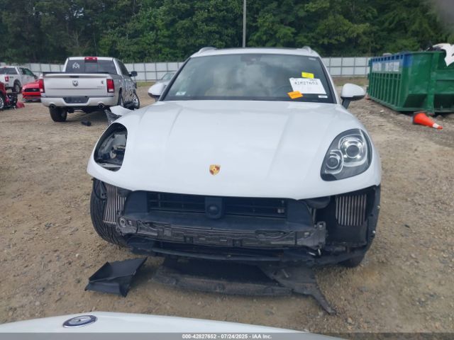 2018 PORSCHE MACAN WP1AB2A5XJLB38745 Photo 5