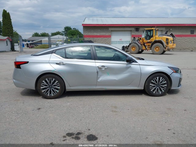 Nissan 2024 2024 1N4BL4DV4RN346569 Image 13