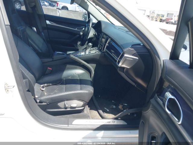 2011 PORSCHE PANAMERA WP0AA2A7XBL012828 Photo 4