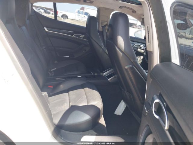 2011 PORSCHE PANAMERA WP0AA2A7XBL012828 Photo 7