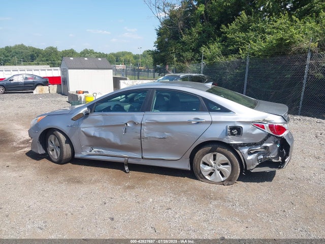 Hyundai Sonata 2014 KMHEC4A42EA115444 Image 6